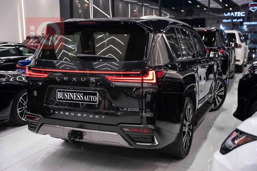Lexus LX